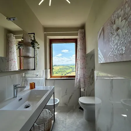 Veravista Apartment *
